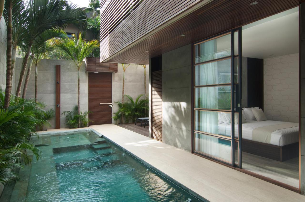 4br Kamis - Minggu Seminyak (Bali)